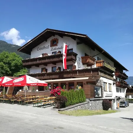 Gasthof Zillertalerhof Hotel Ried im Zillertal